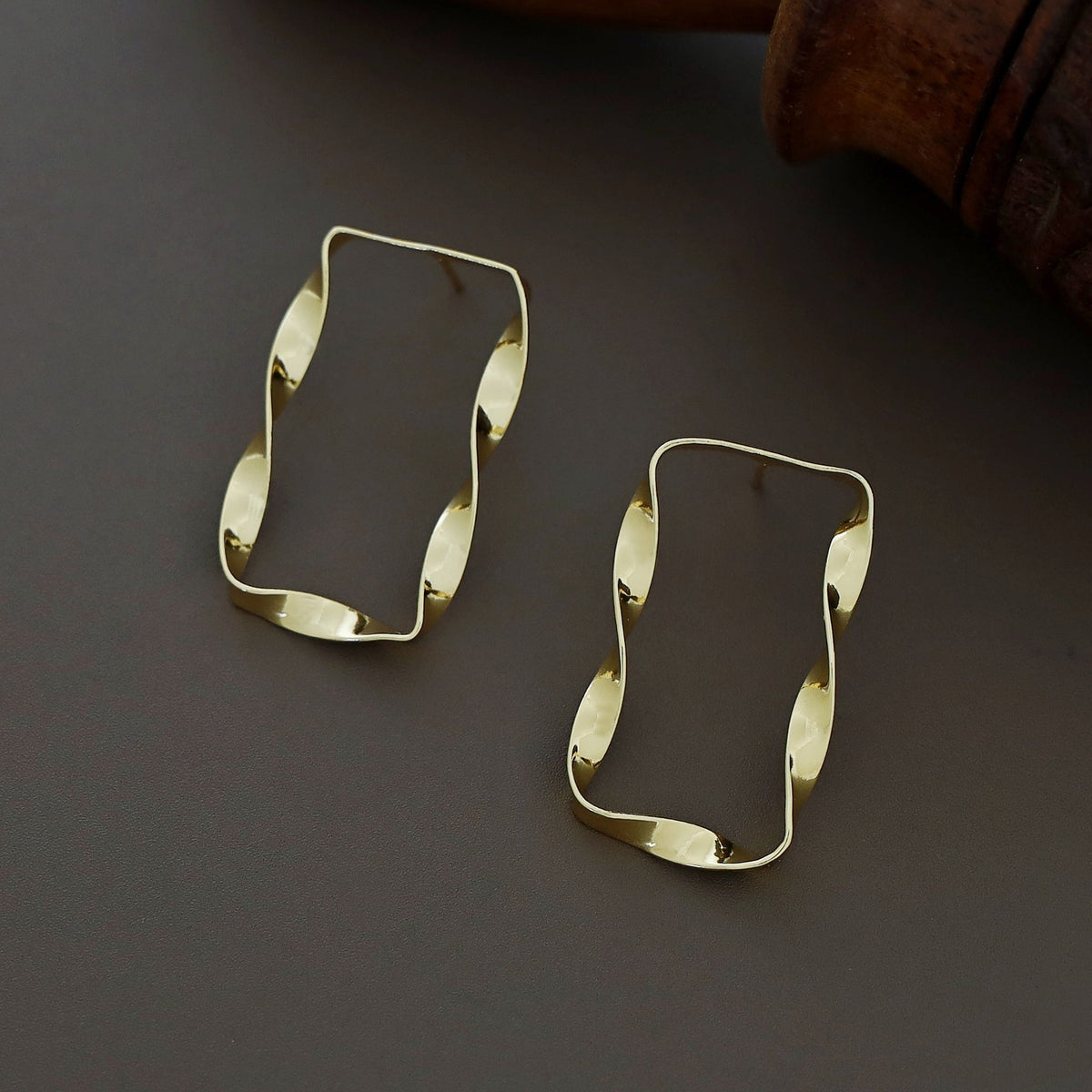 Golden Twisted Rectangle Earring